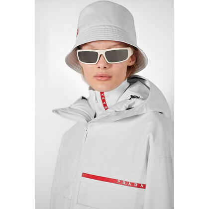 Новая лыжная коллекция от Prada Linea Rossa